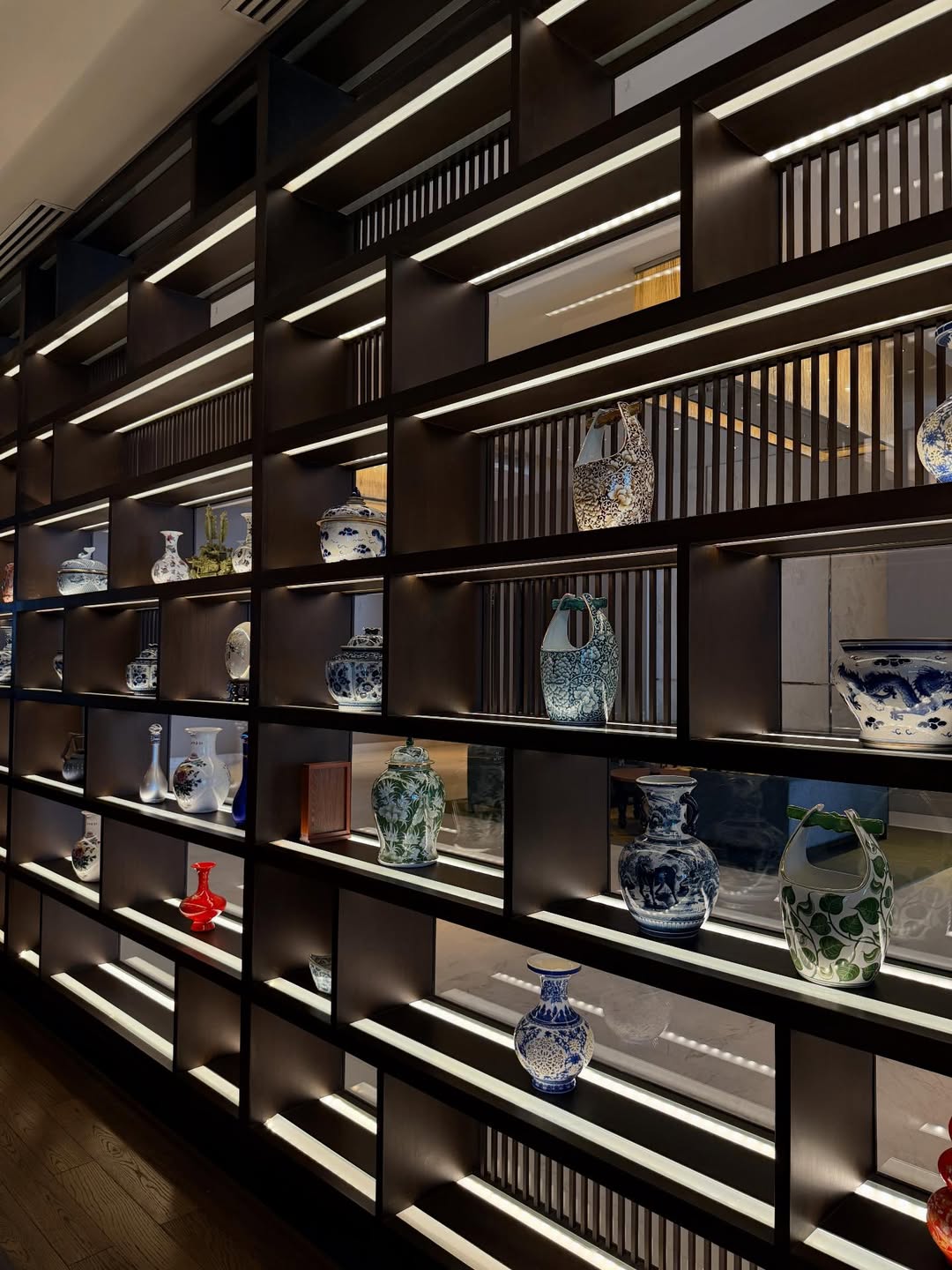 มุก - วรนิษฐ์ ถาวรวงศ์