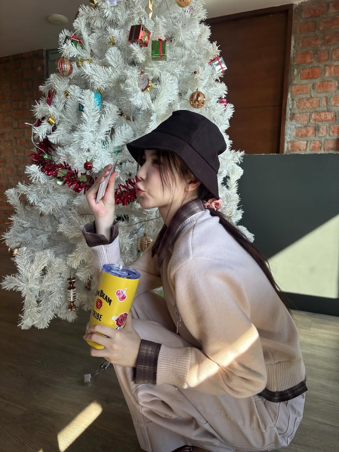 มุก - วรนิษฐ์ ถาวรวงศ์