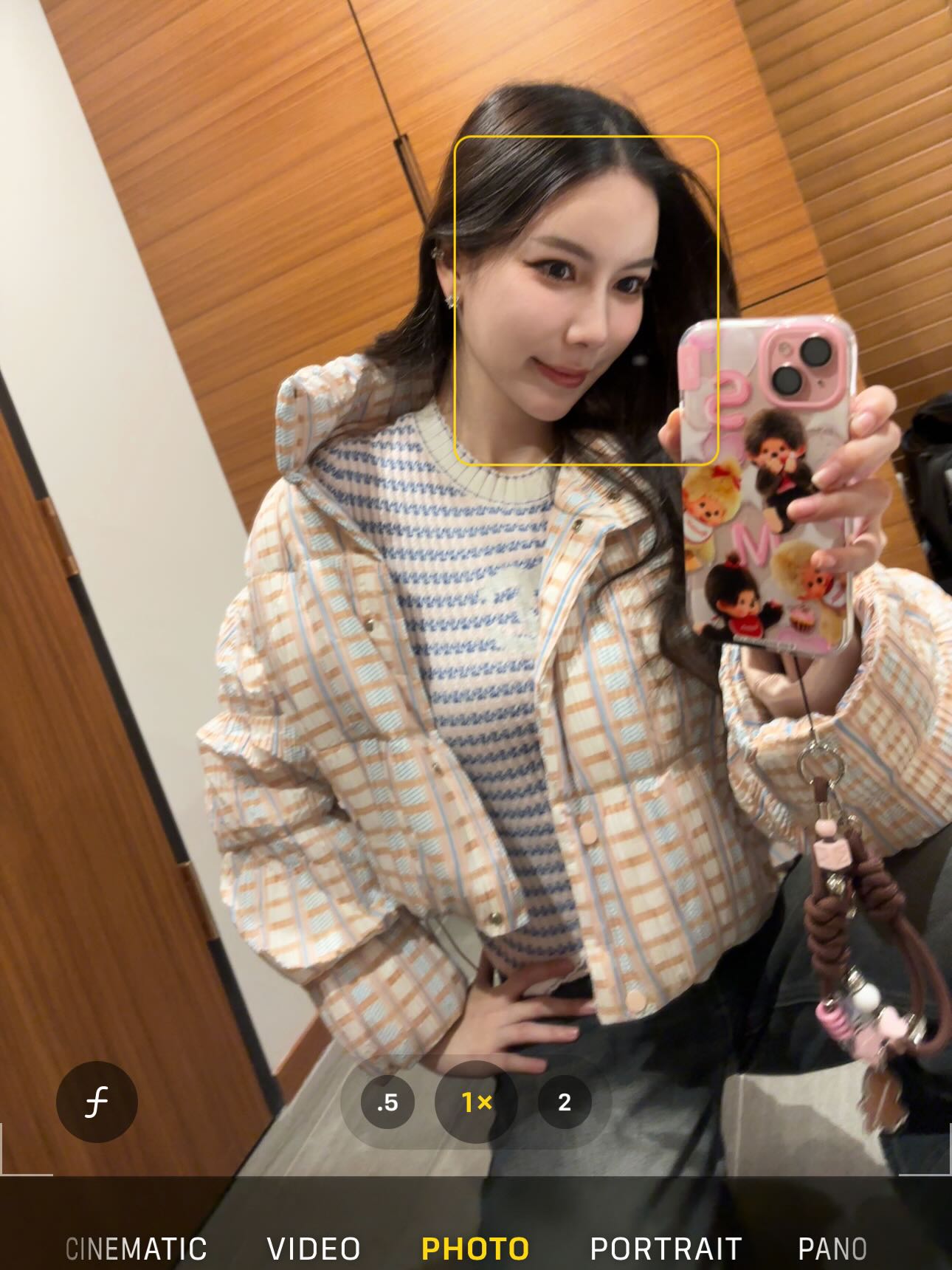 มุก - วรนิษฐ์ ถาวรวงศ์