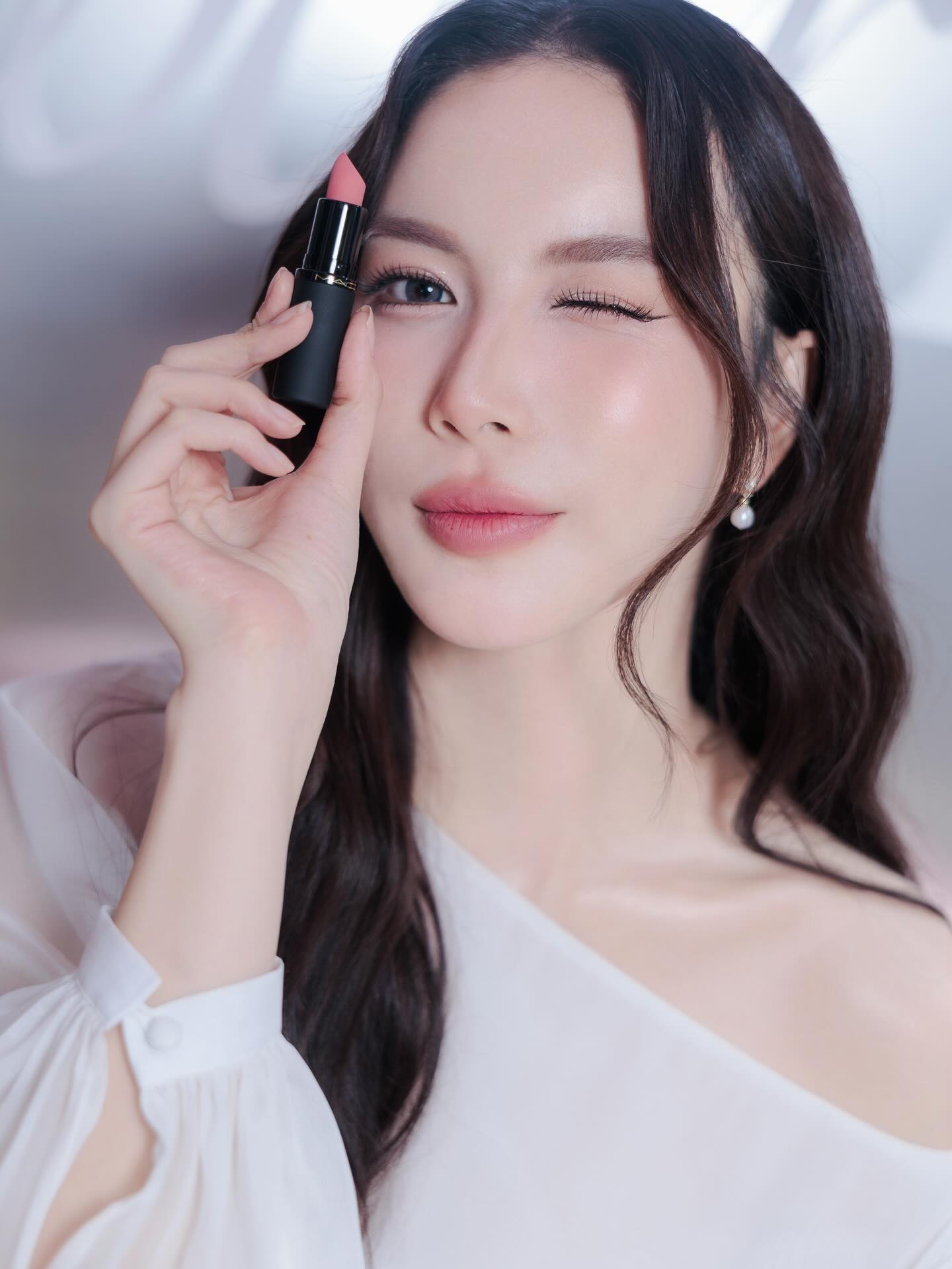 มุก - วรนิษฐ์ ถาวรวงศ์