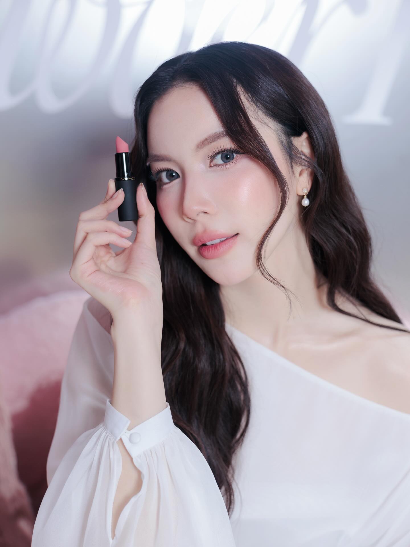 มุก - วรนิษฐ์ ถาวรวงศ์