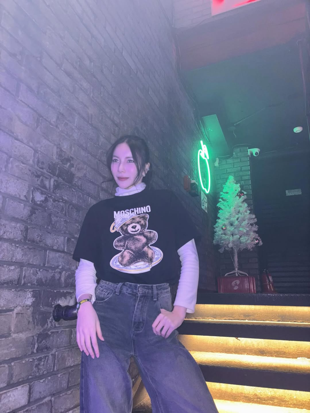 มุก - วรนิษฐ์ ถาวรวงศ์