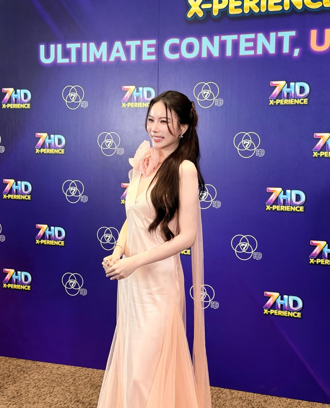 มุก - วรนิษฐ์ ถาวรวงศ์