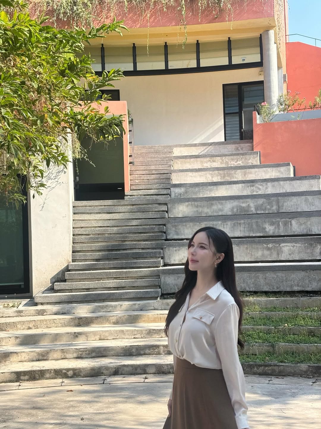 มุก - วรนิษฐ์ ถาวรวงศ์