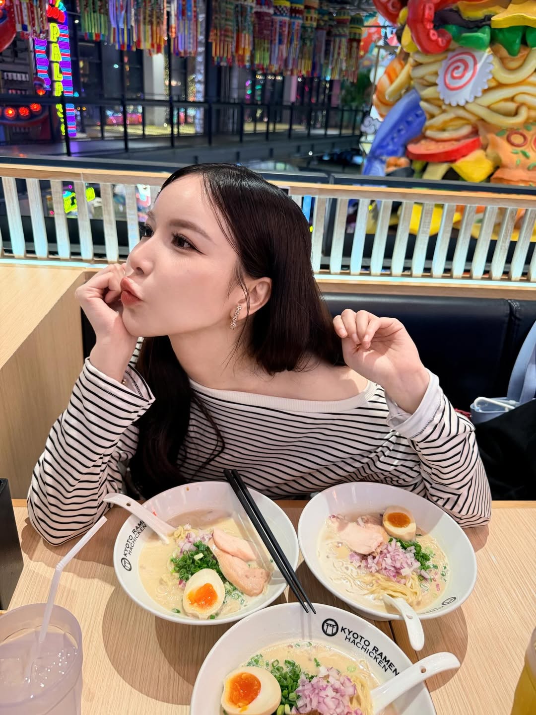 มุก - วรนิษฐ์ ถาวรวงศ์