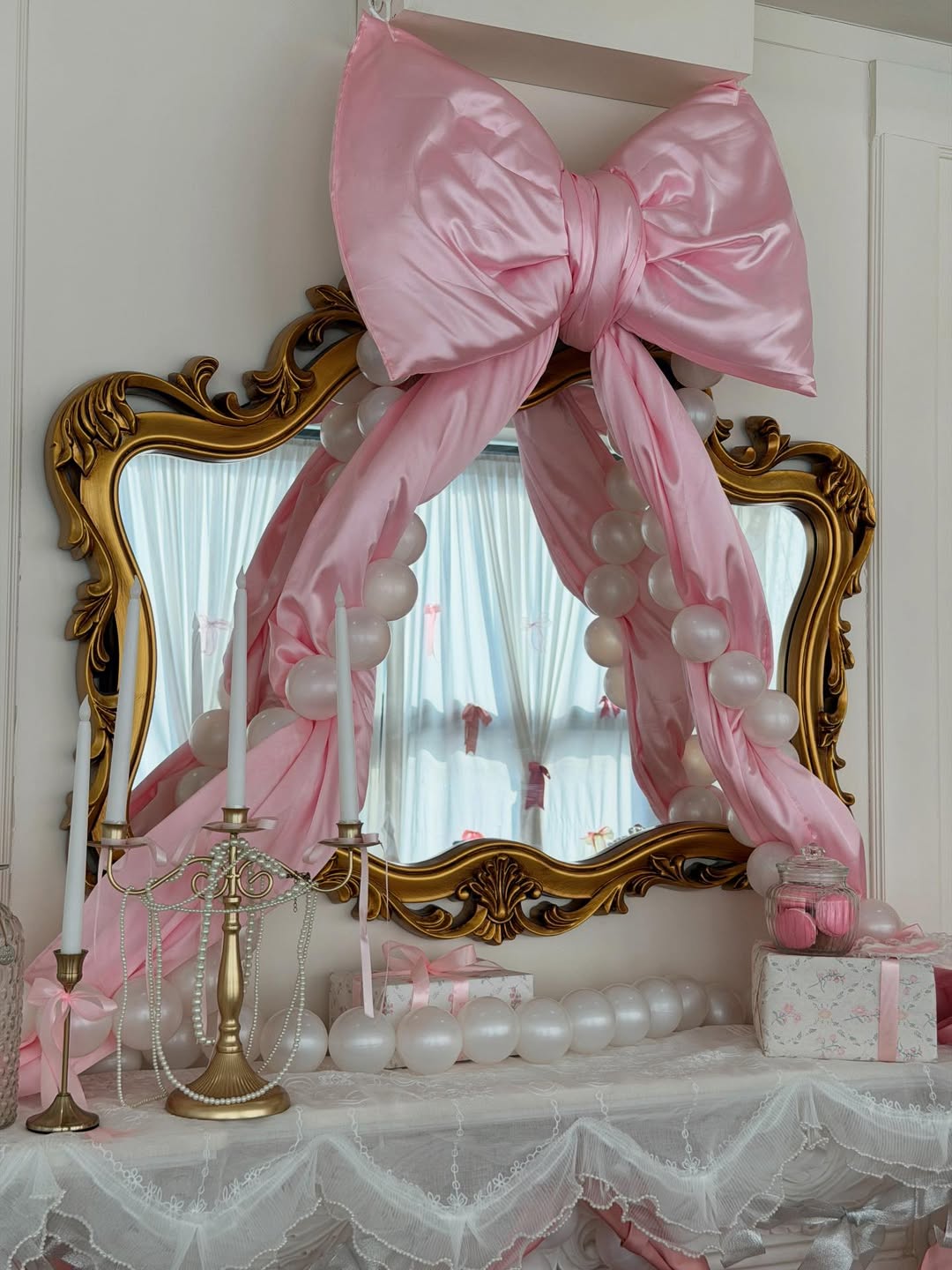 มุก - วรนิษฐ์ ถาวรวงศ์