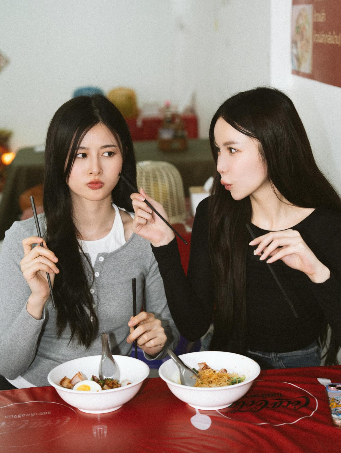 มุก - วรนิษฐ์ ถาวรวงศ์