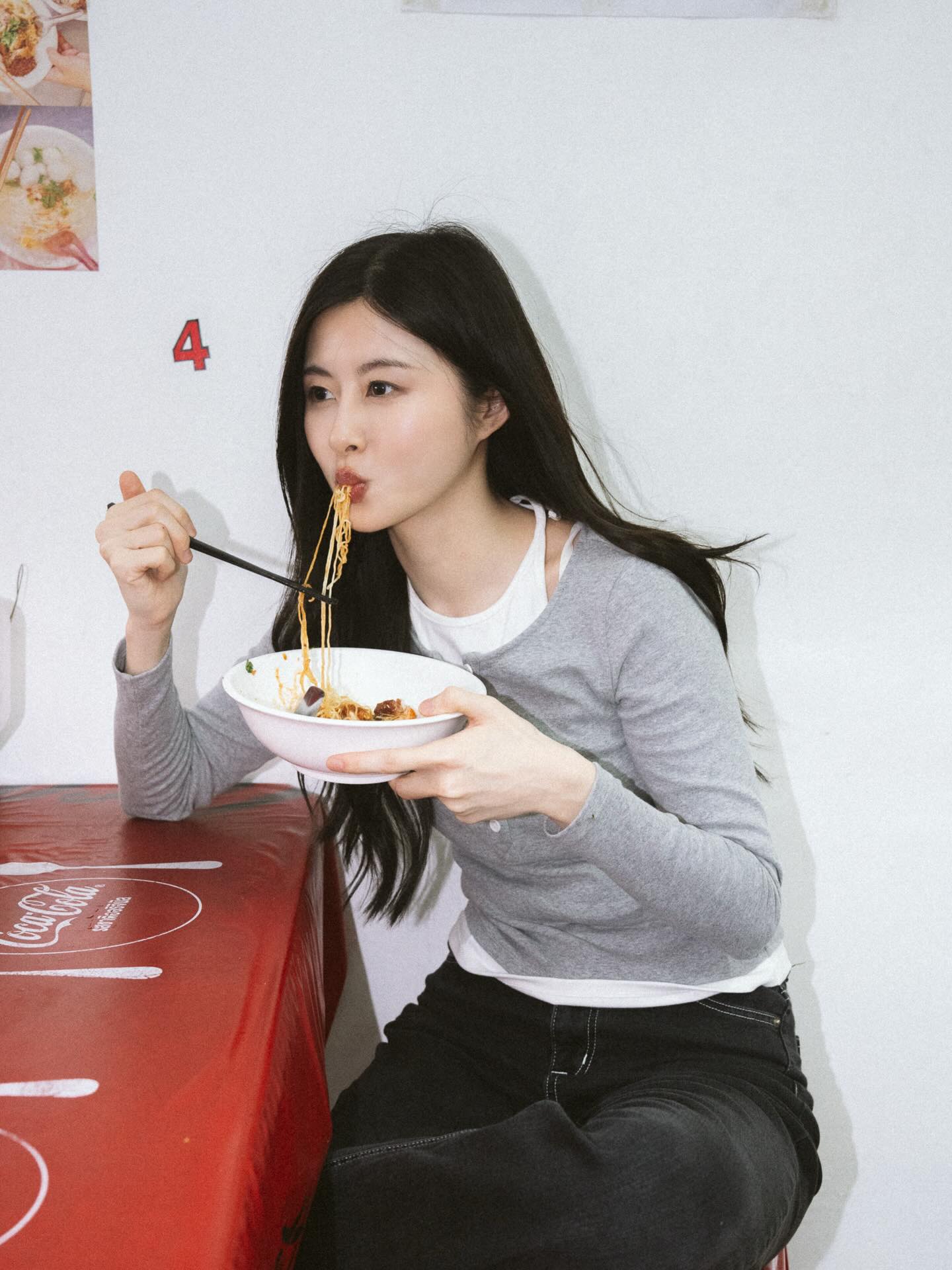 มุก - วรนิษฐ์ ถาวรวงศ์