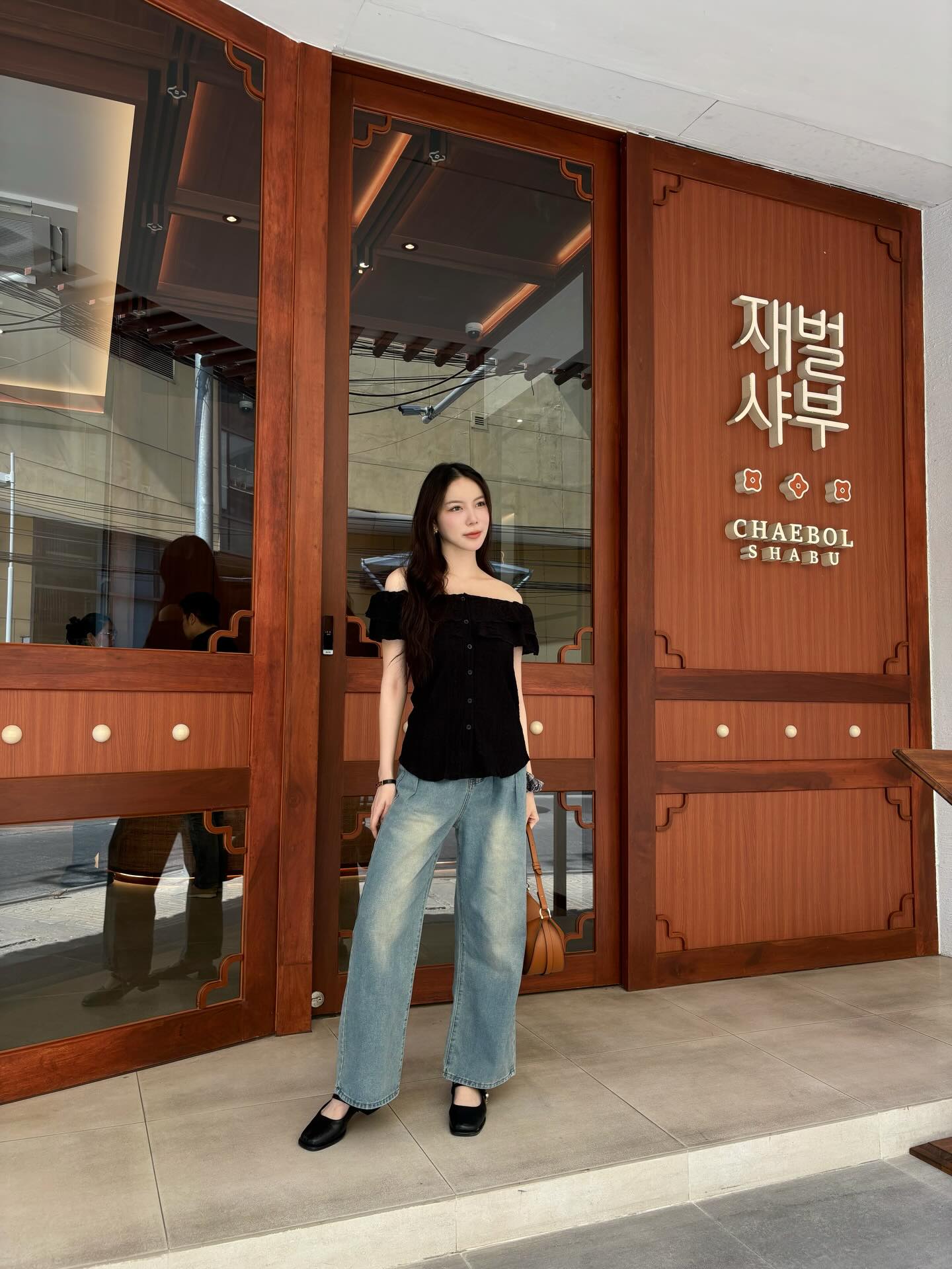 มุก - วรนิษฐ์ ถาวรวงศ์