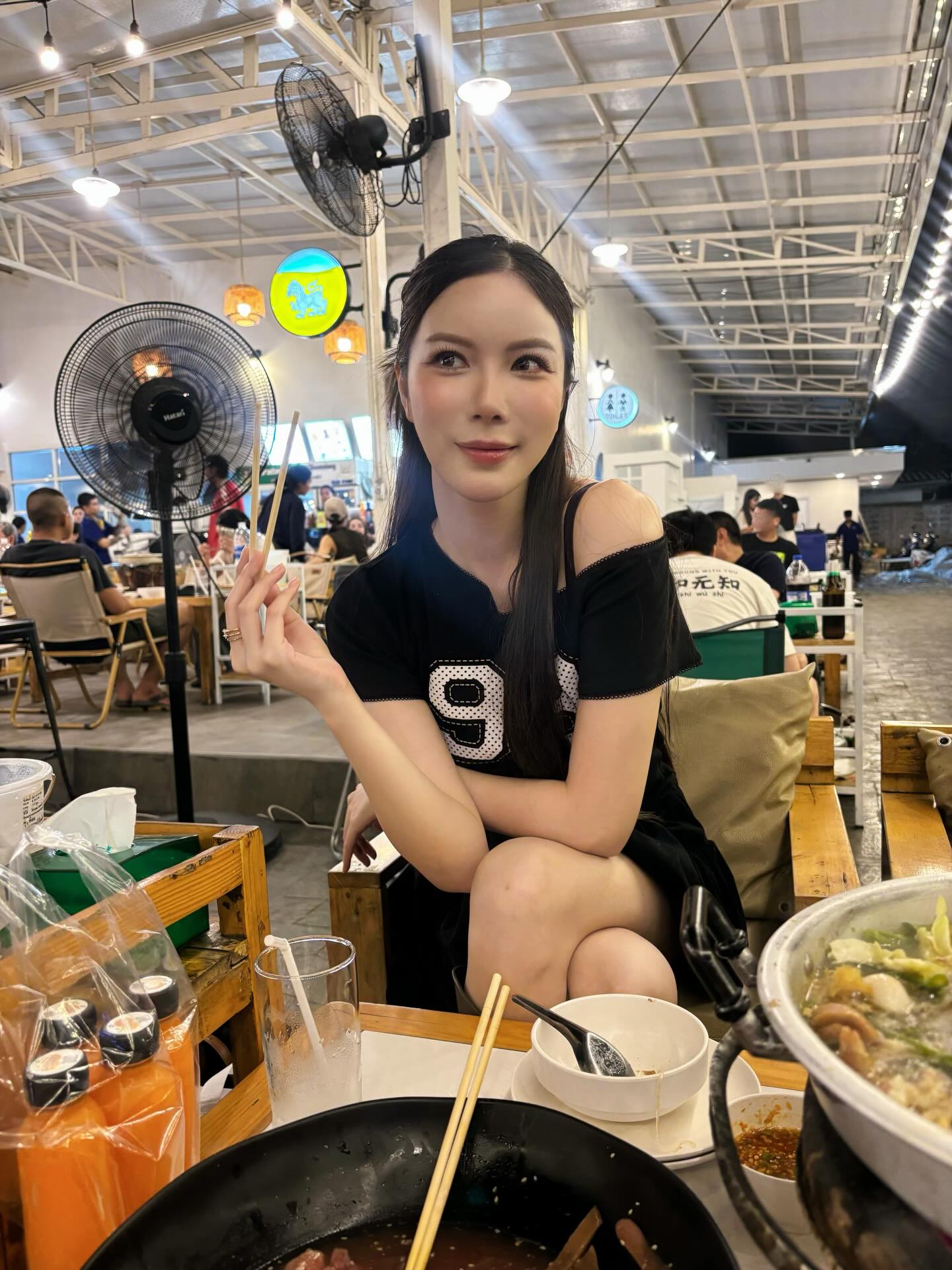 มุก - วรนิษฐ์ ถาวรวงศ์