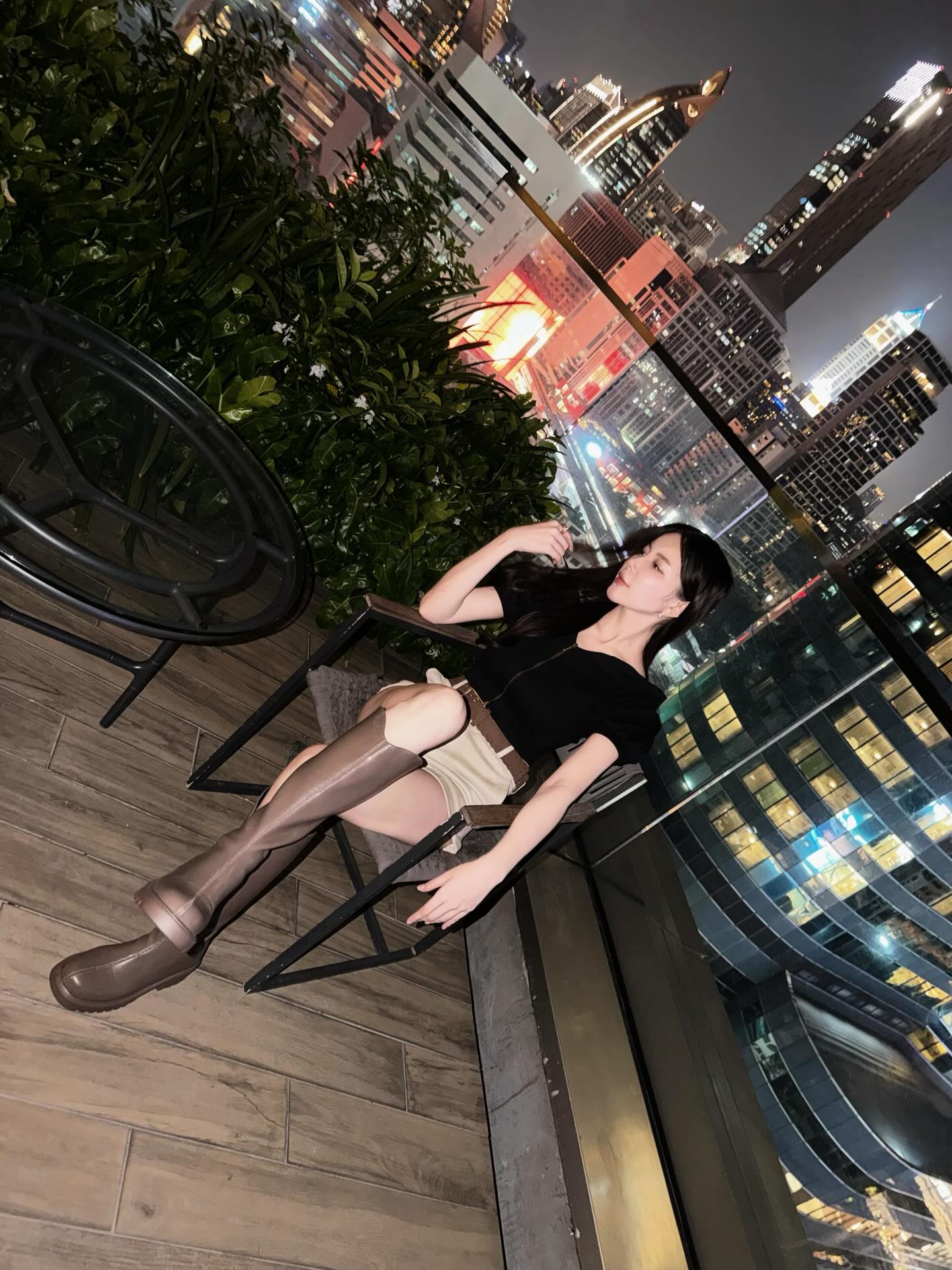 มุก - วรนิษฐ์ ถาวรวงศ์