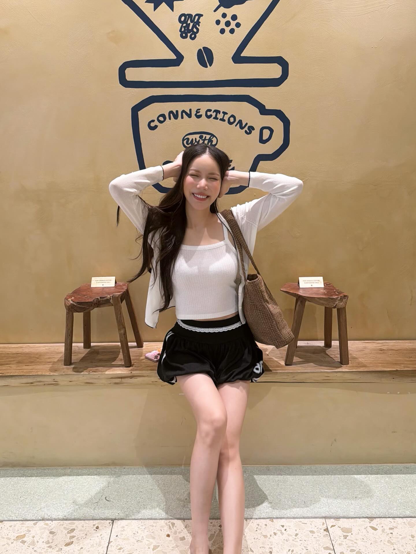 มุก - วรนิษฐ์ ถาวรวงศ์