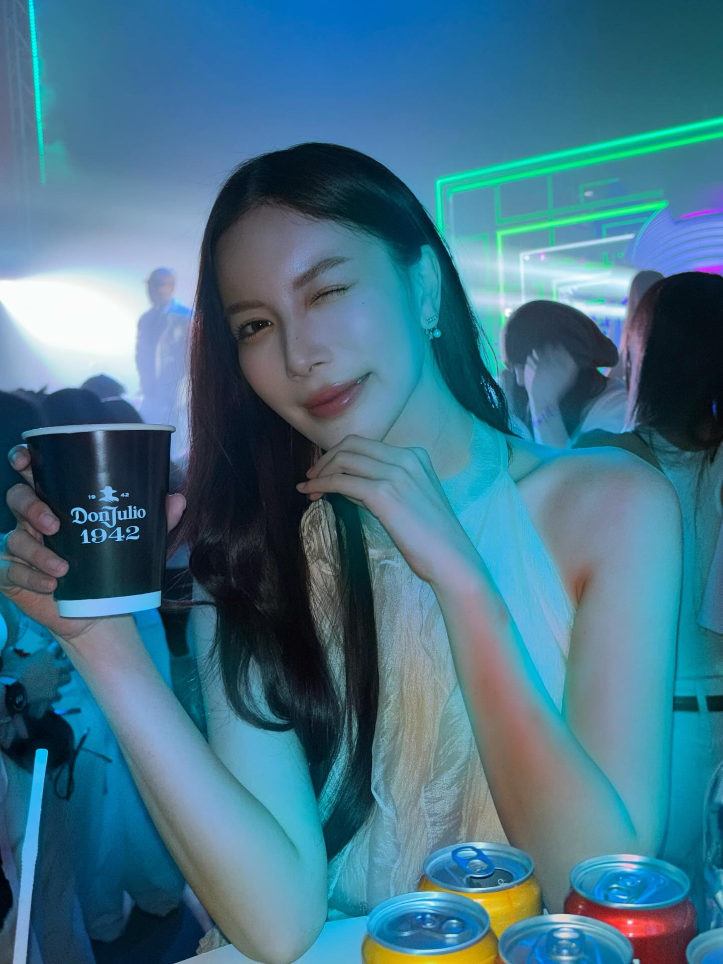 มุก - วรนิษฐ์ ถาวรวงศ์