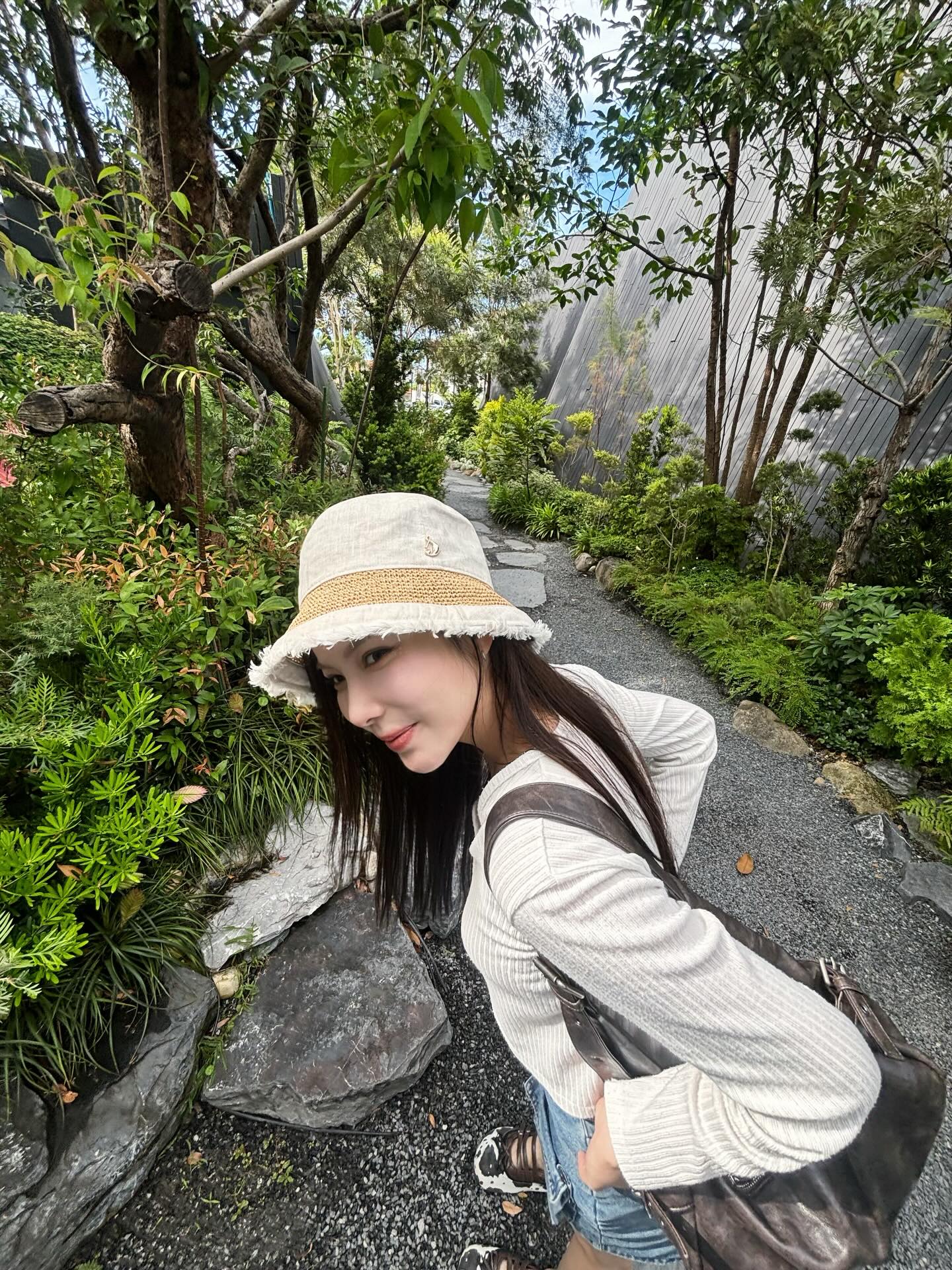 มุก - วรนิษฐ์ ถาวรวงศ์