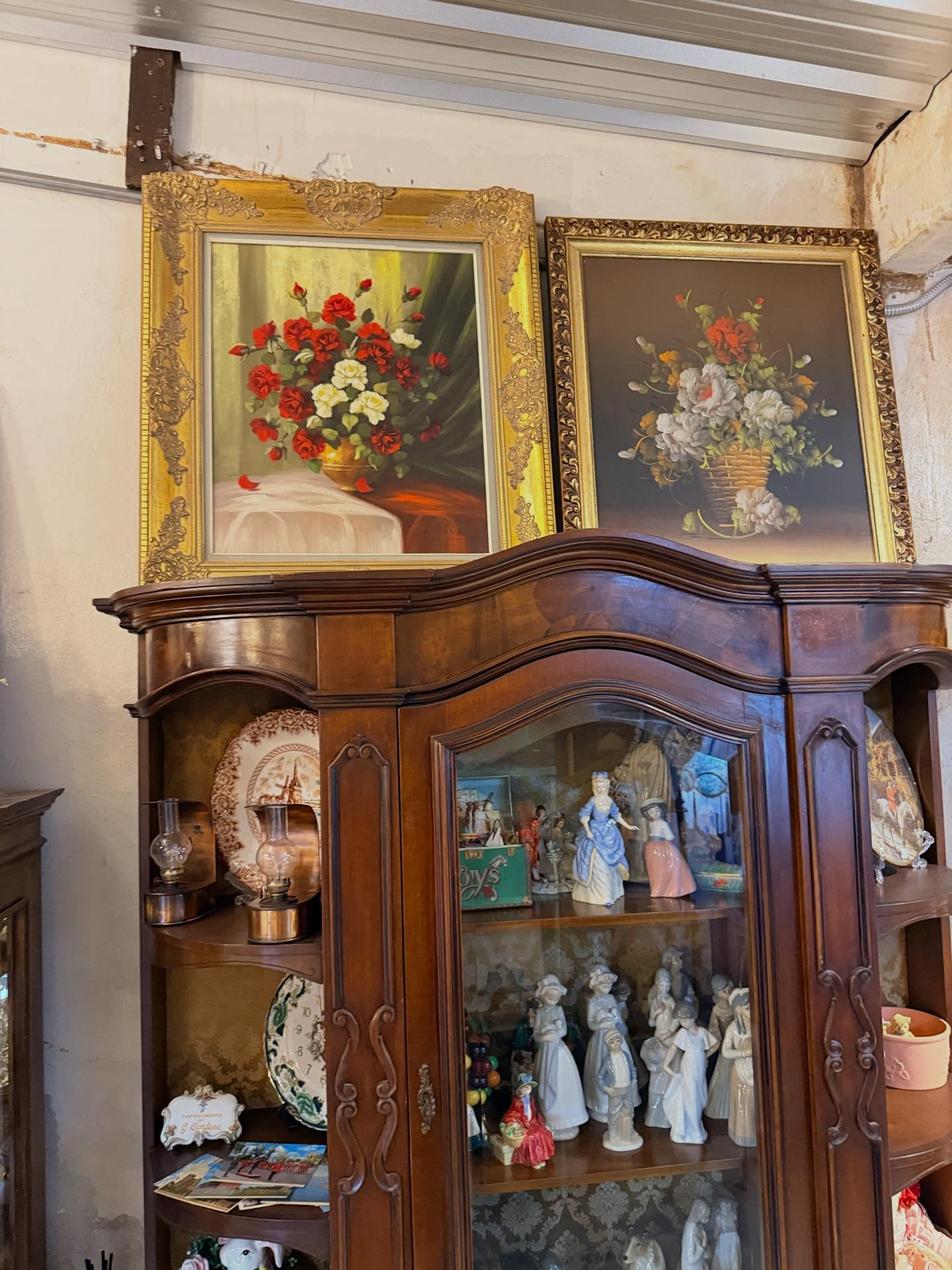 มุก - วรนิษฐ์ ถาวรวงศ์