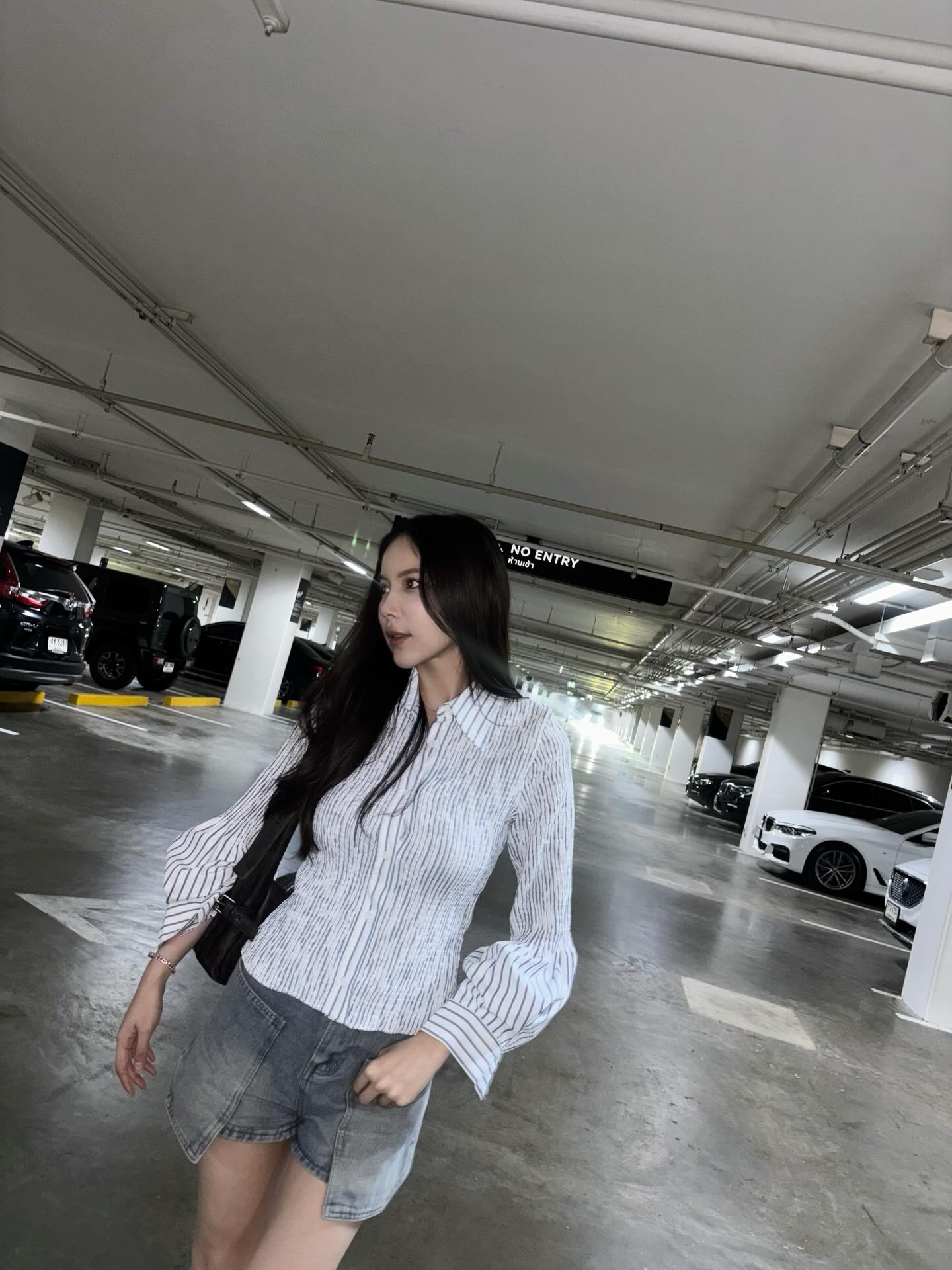 มุก - วรนิษฐ์ ถาวรวงศ์