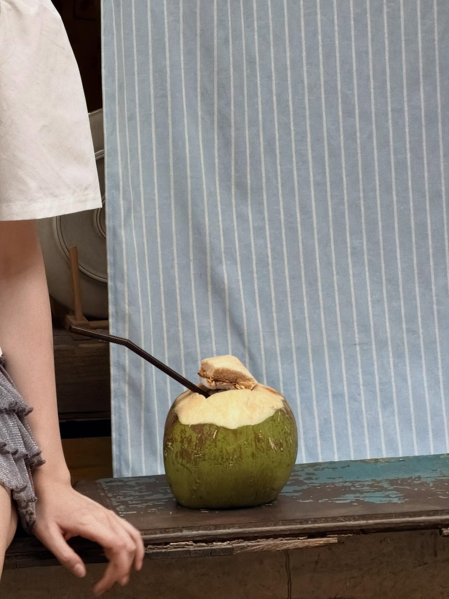 มุก - วรนิษฐ์ ถาวรวงศ์