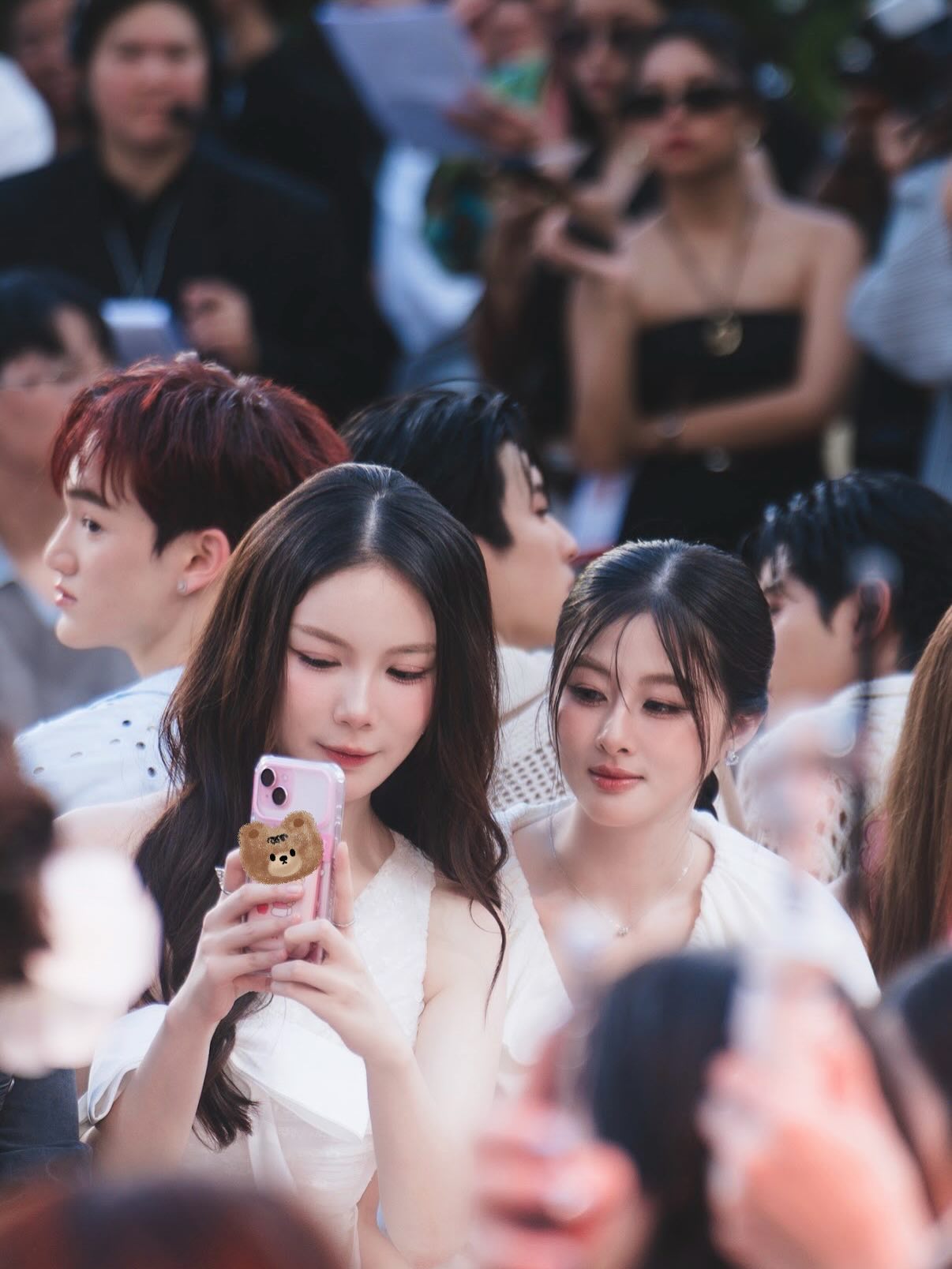 มุก - วรนิษฐ์ ถาวรวงศ์