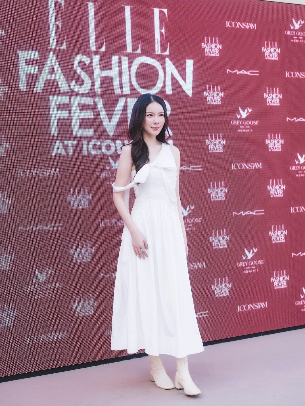 มุก - วรนิษฐ์ ถาวรวงศ์