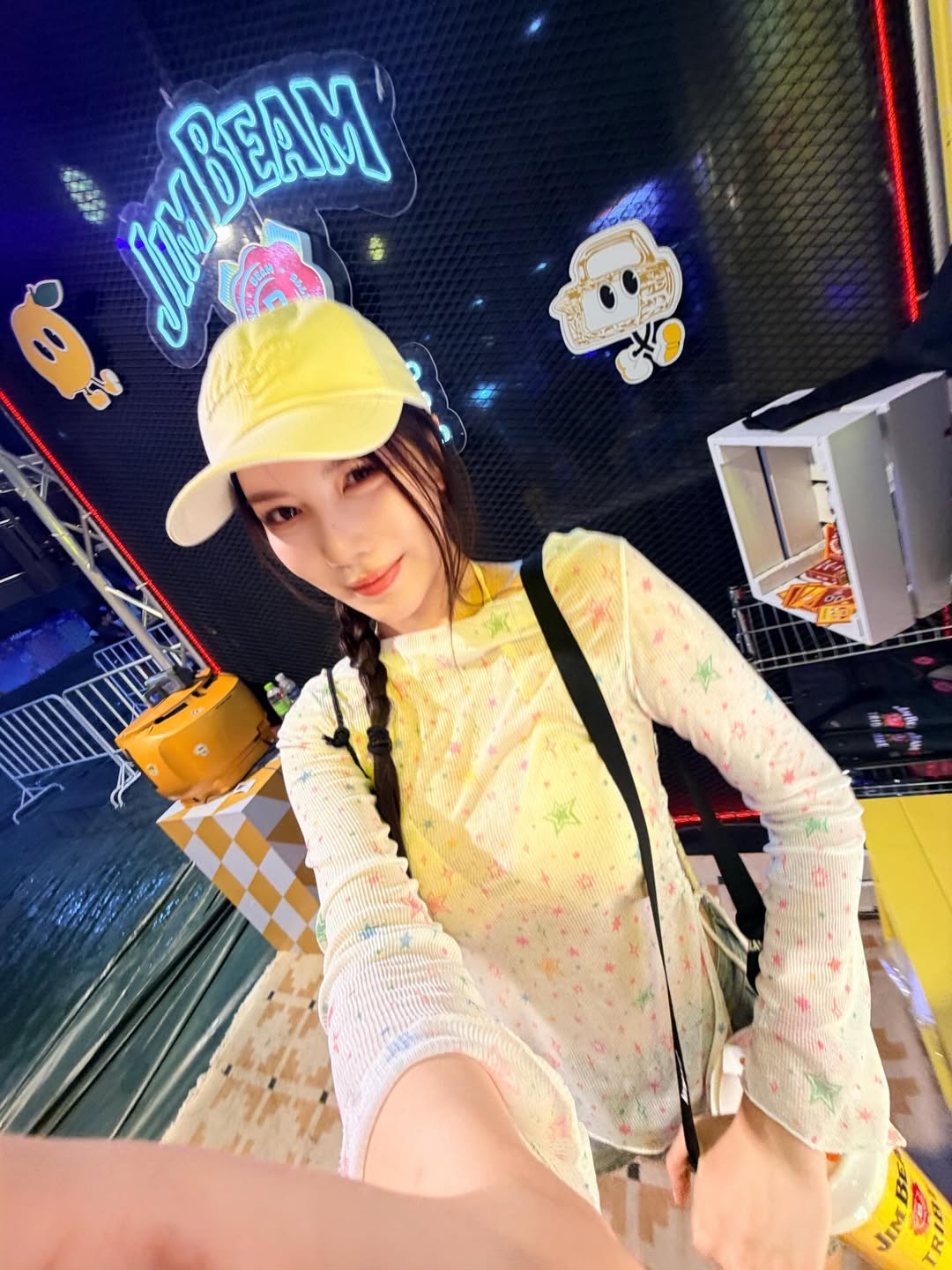 มุก - วรนิษฐ์ ถาวรวงศ์