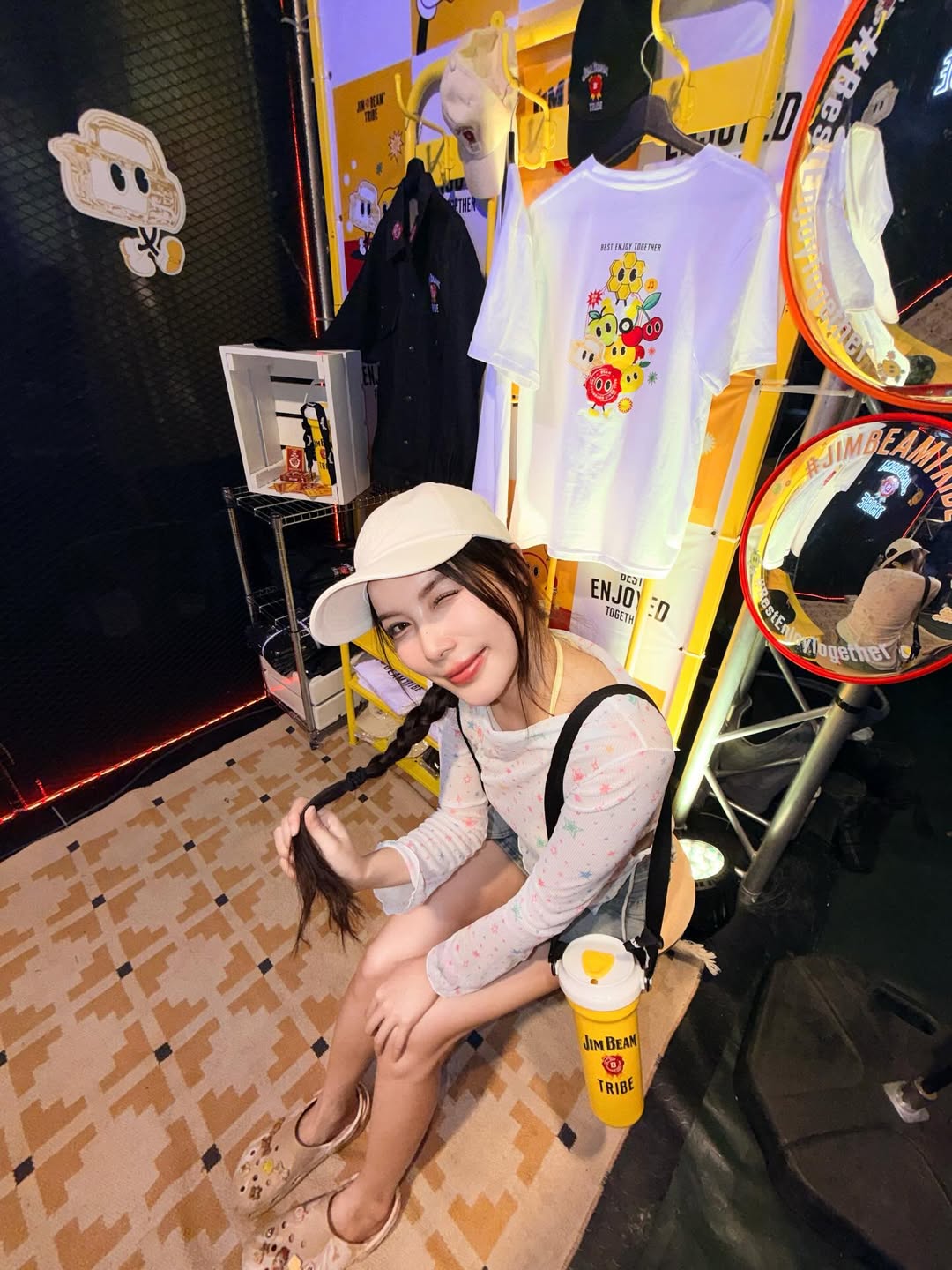 มุก - วรนิษฐ์ ถาวรวงศ์