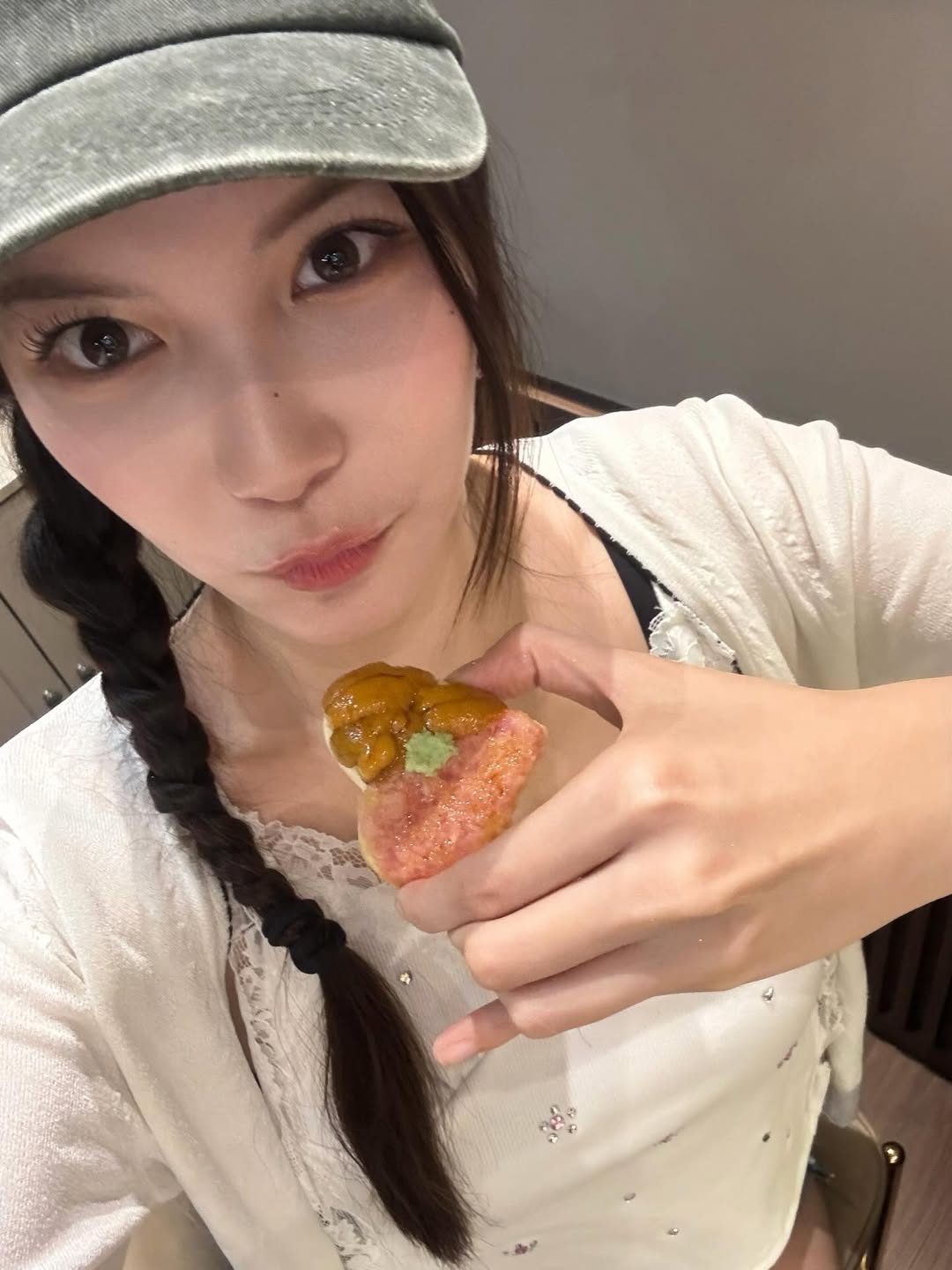 มุก - วรนิษฐ์ ถาวรวงศ์