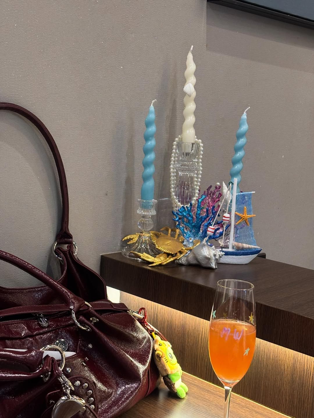 มุก - วรนิษฐ์ ถาวรวงศ์