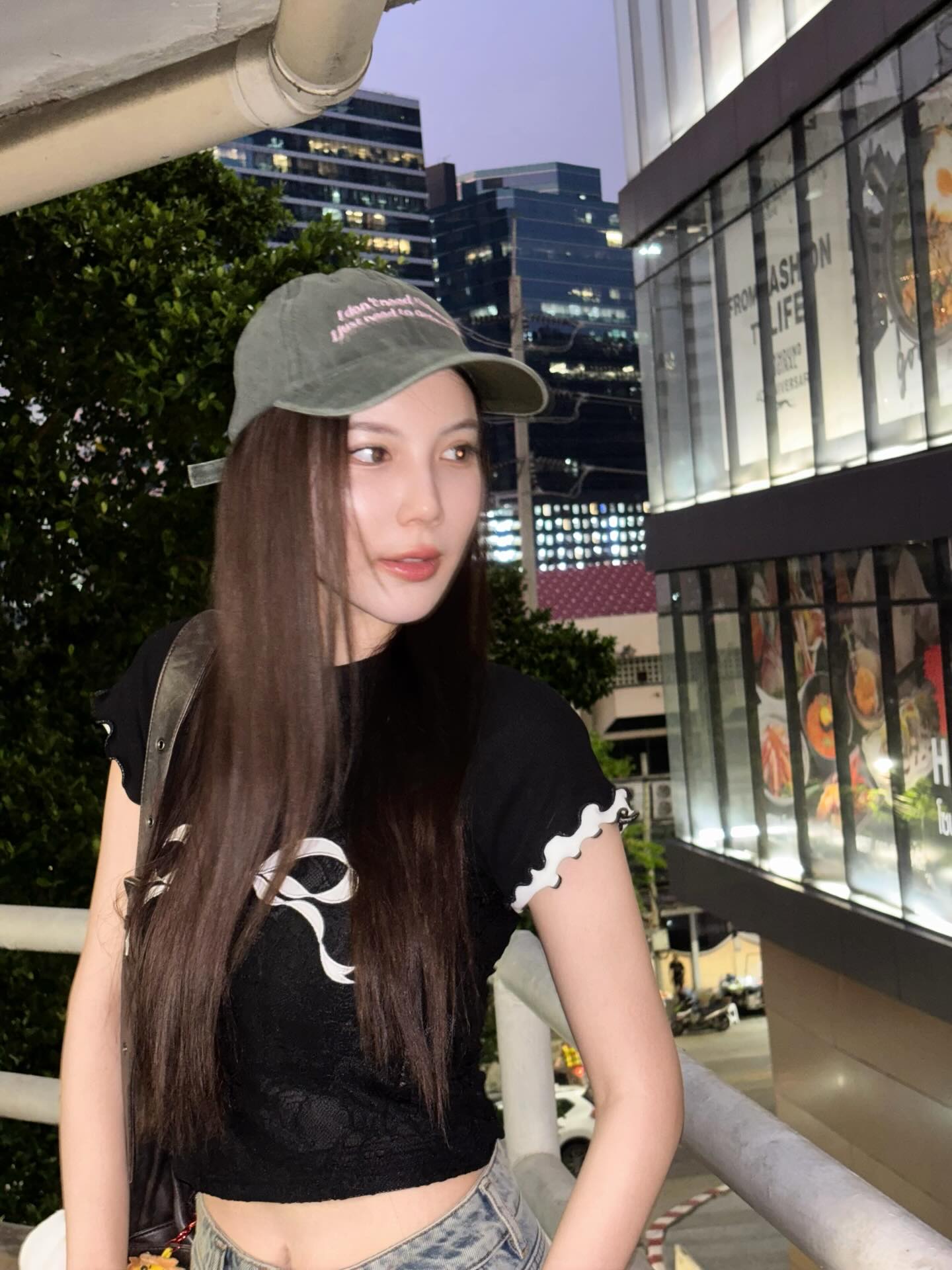 มุก - วรนิษฐ์ ถาวรวงศ์