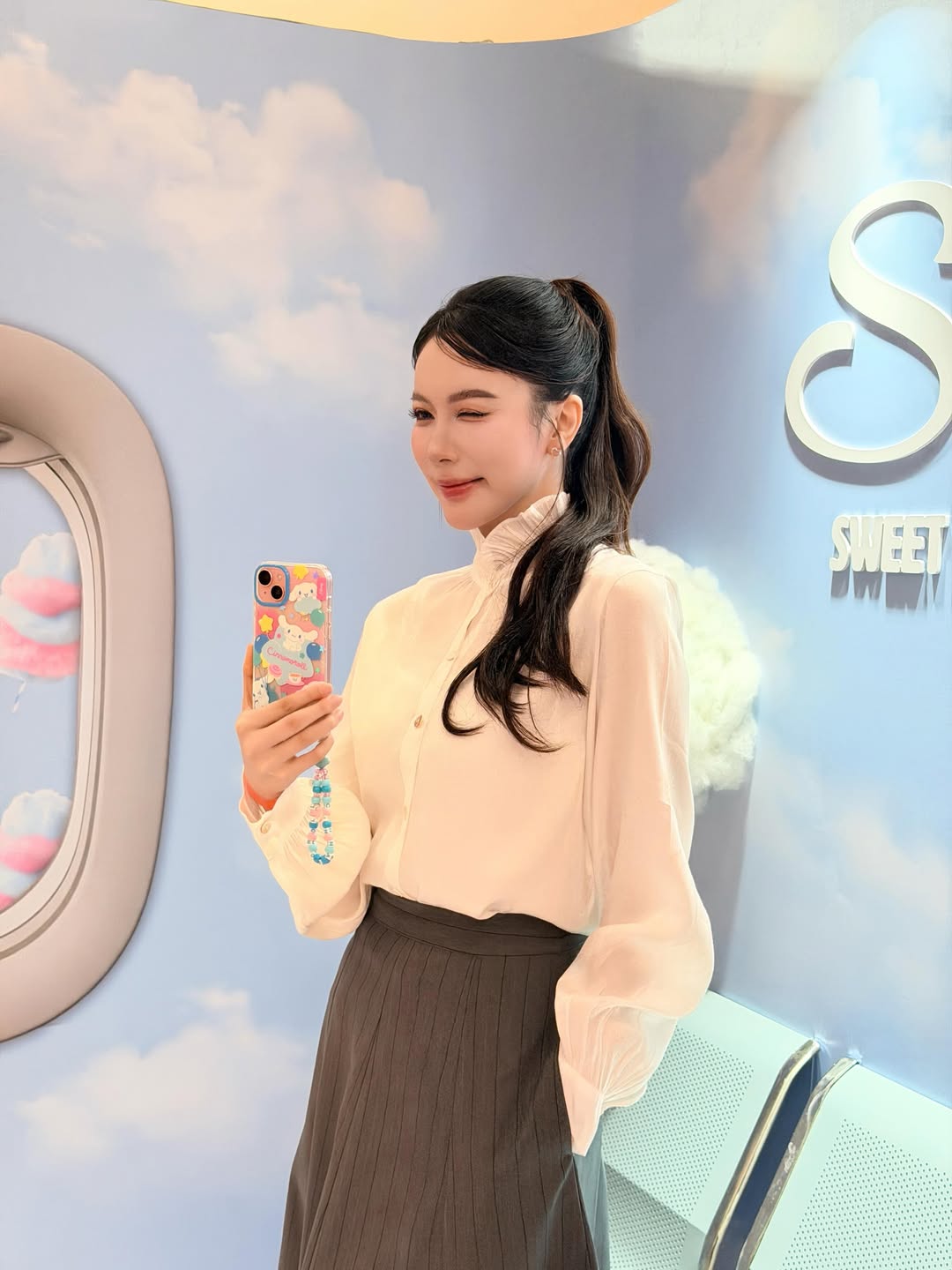 มุก - วรนิษฐ์ ถาวรวงศ์