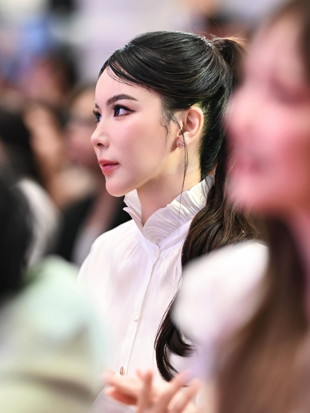 มุก - วรนิษฐ์ ถาวรวงศ์