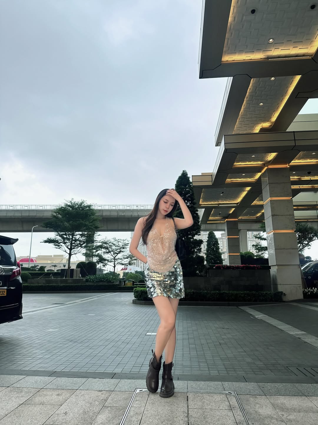 มุก - วรนิษฐ์ ถาวรวงศ์