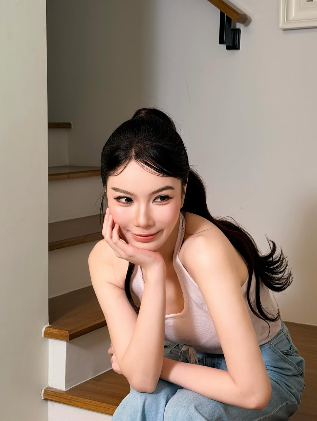 มุก - วรนิษฐ์ ถาวรวงศ์
