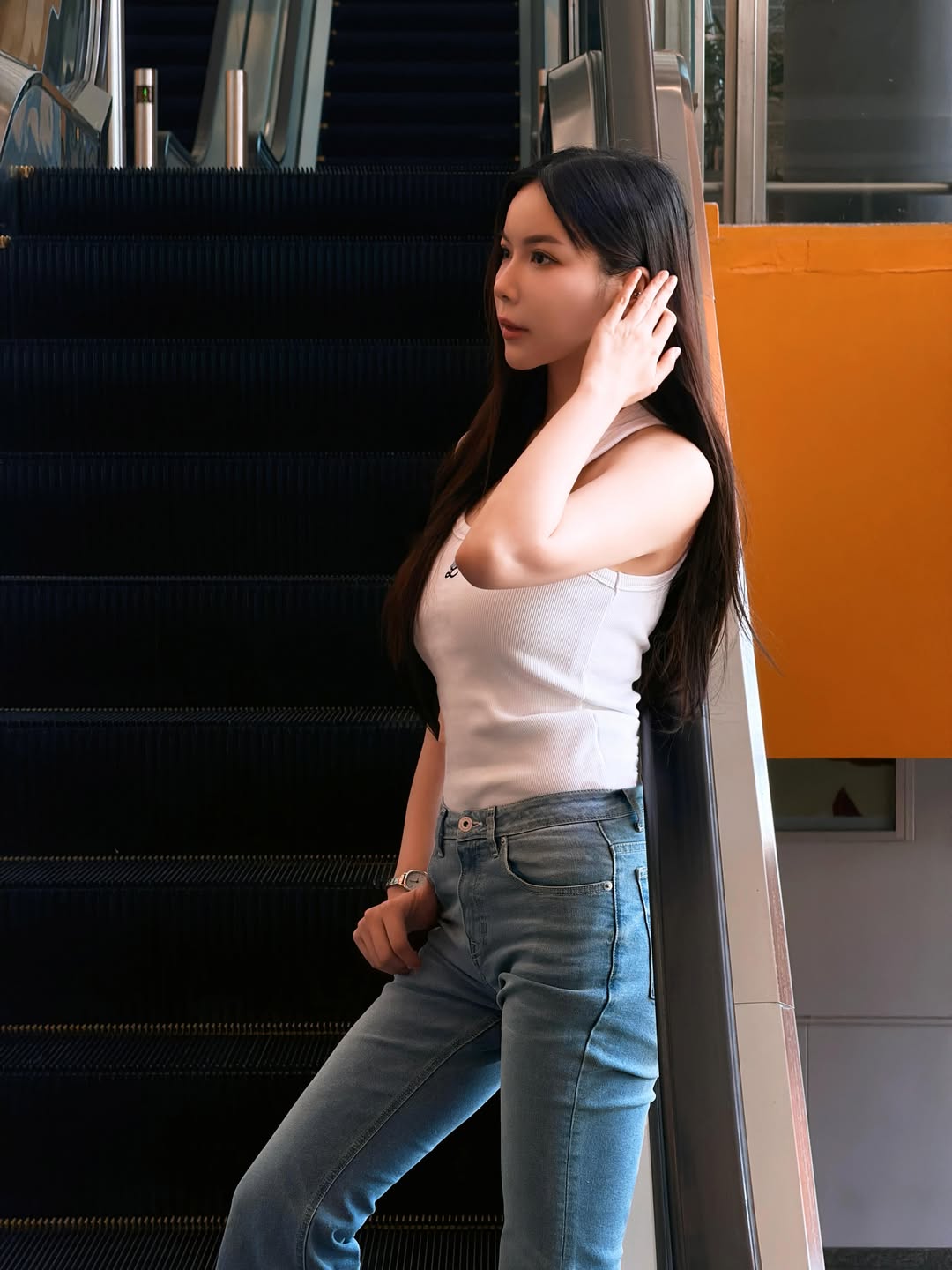 มุก - วรนิษฐ์ ถาวรวงศ์