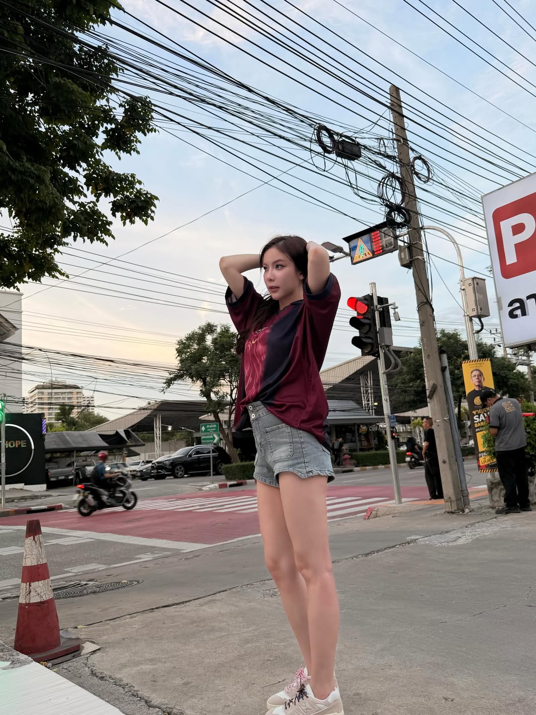 มุก - วรนิษฐ์ ถาวรวงศ์