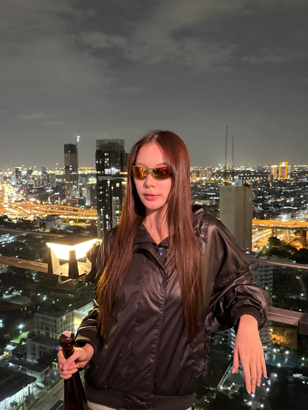 มุก - วรนิษฐ์ ถาวรวงศ์