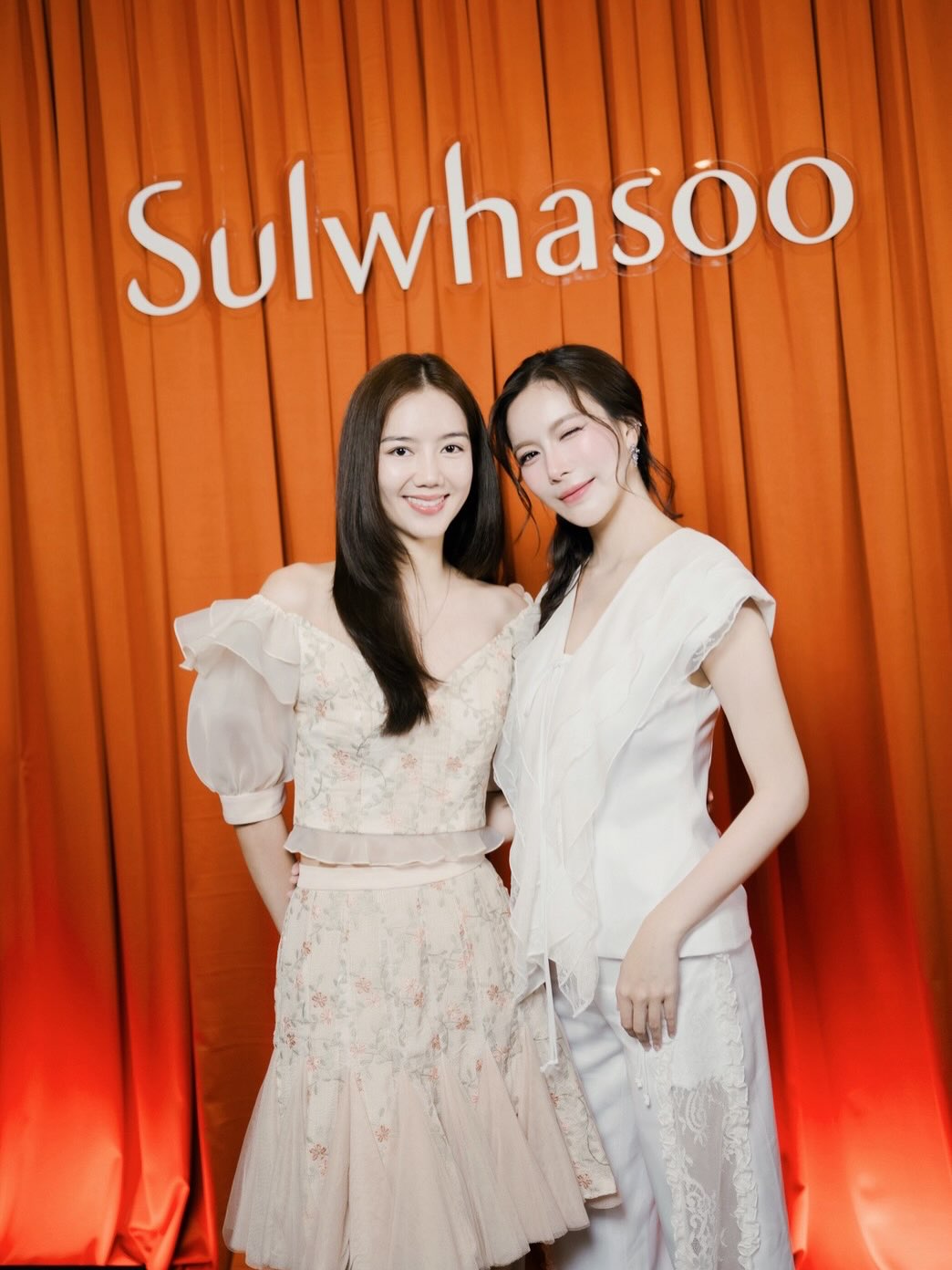 มุก - วรนิษฐ์ ถาวรวงศ์