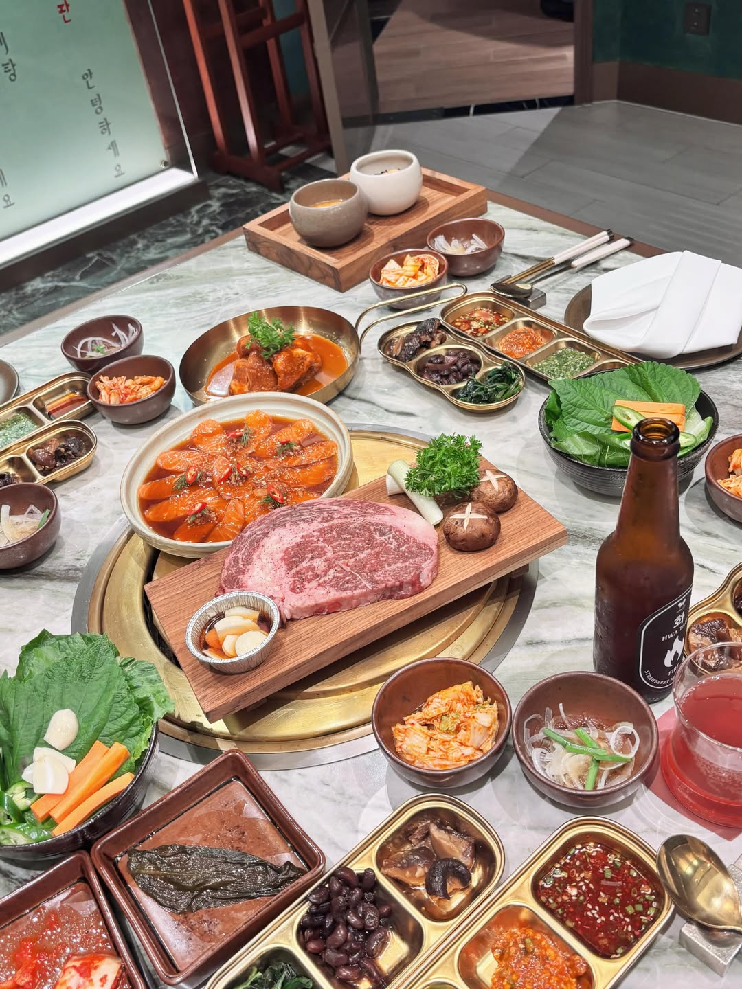 มุก - วรนิษฐ์ ถาวรวงศ์