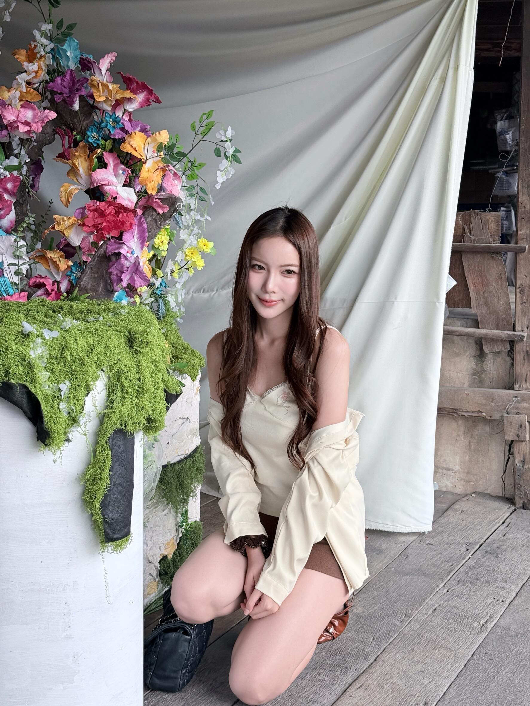 มุก - วรนิษฐ์ ถาวรวงศ์