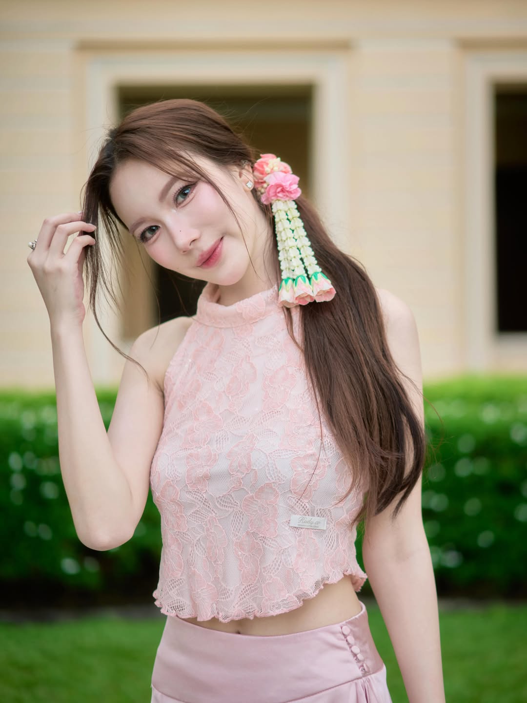 มุก - วรนิษฐ์ ถาวรวงศ์