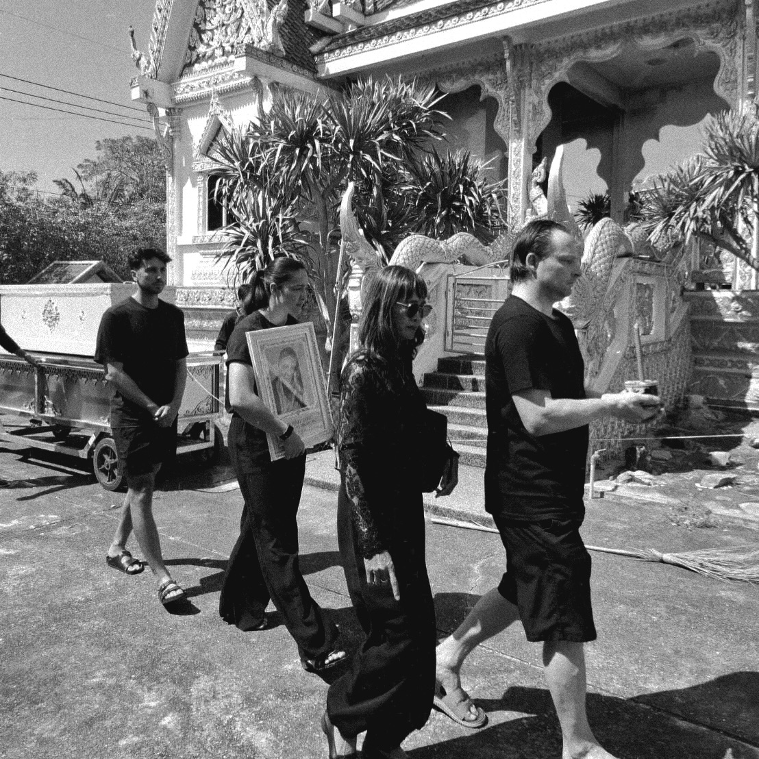 เซฟ - เซฟฟานี่ อาวะนิค