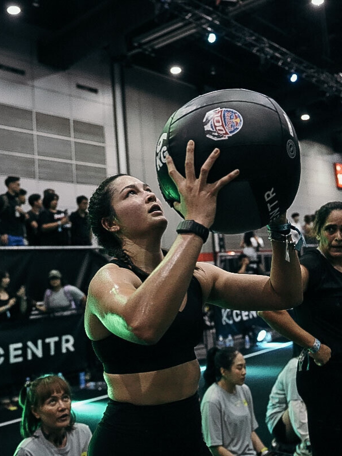 เซฟ - เซฟฟานี่ อาวะนิค