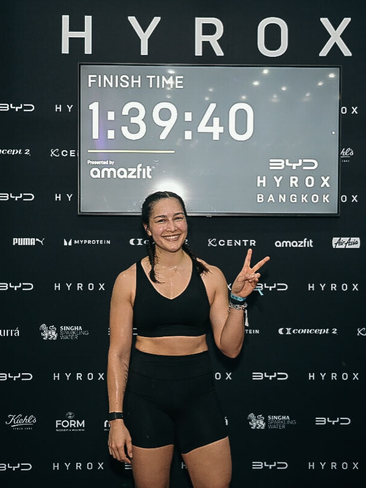 เซฟ - เซฟฟานี่ อาวะนิค