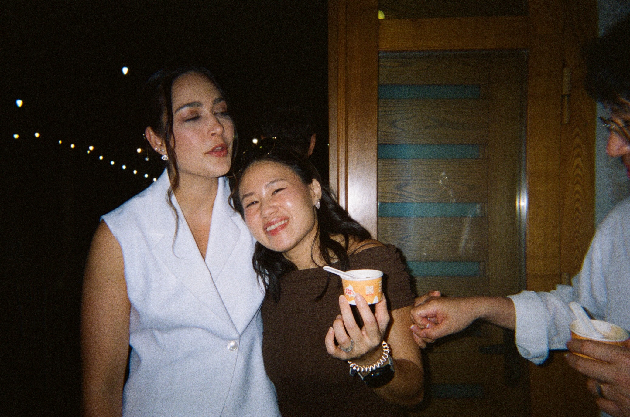 เซฟ - เซฟฟานี่ อาวะนิค