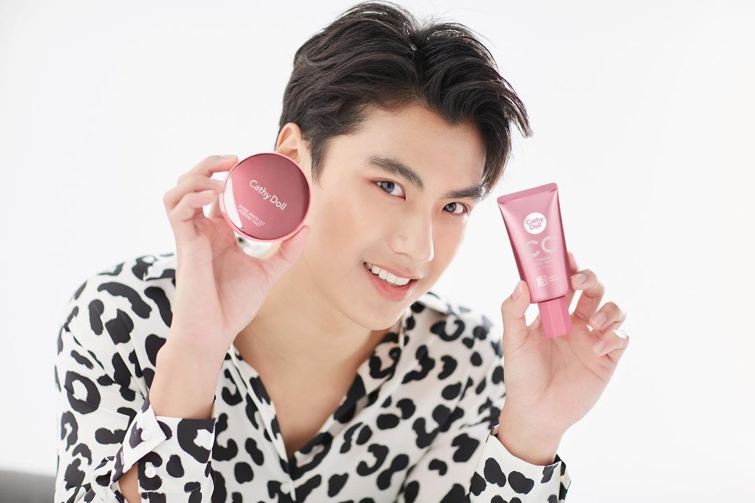 โอม - ภวัต จิตต์สว่างดี