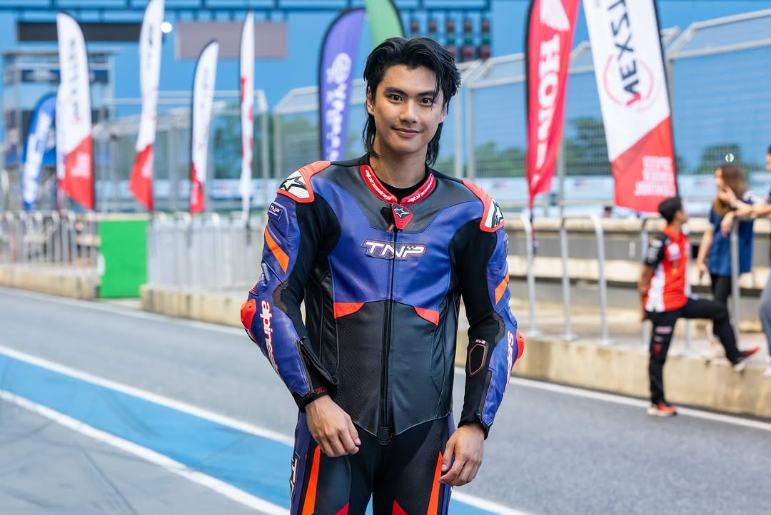 โอม - ภวัต จิตต์สว่างดี