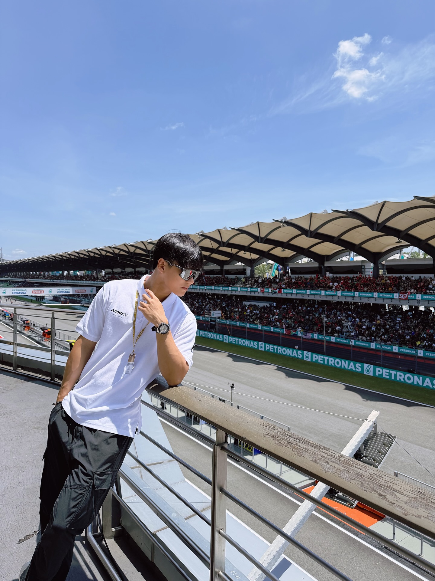 โอม - ภวัต จิตต์สว่างดี