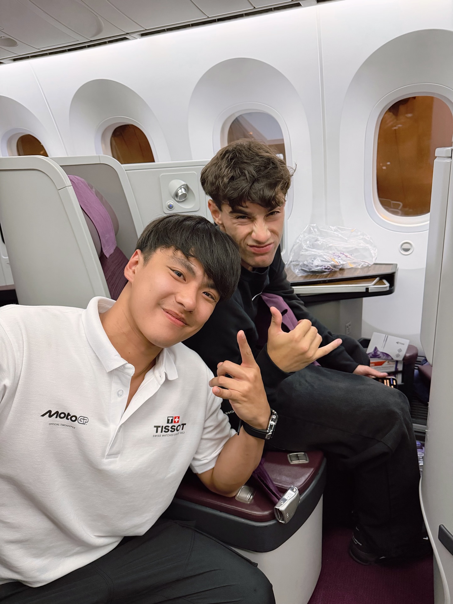 โอม - ภวัต จิตต์สว่างดี