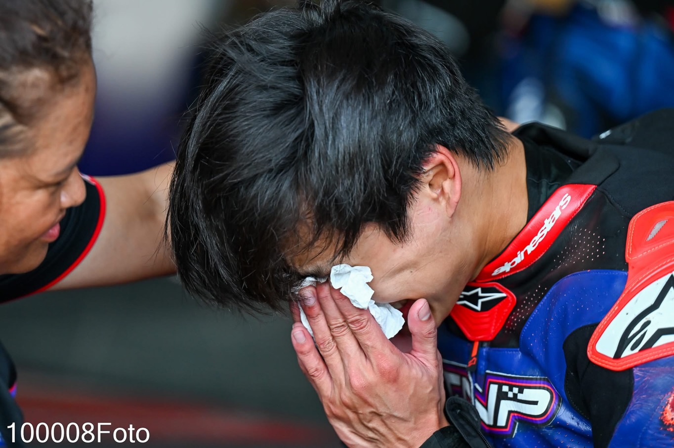 โอม - ภวัต จิตต์สว่างดี