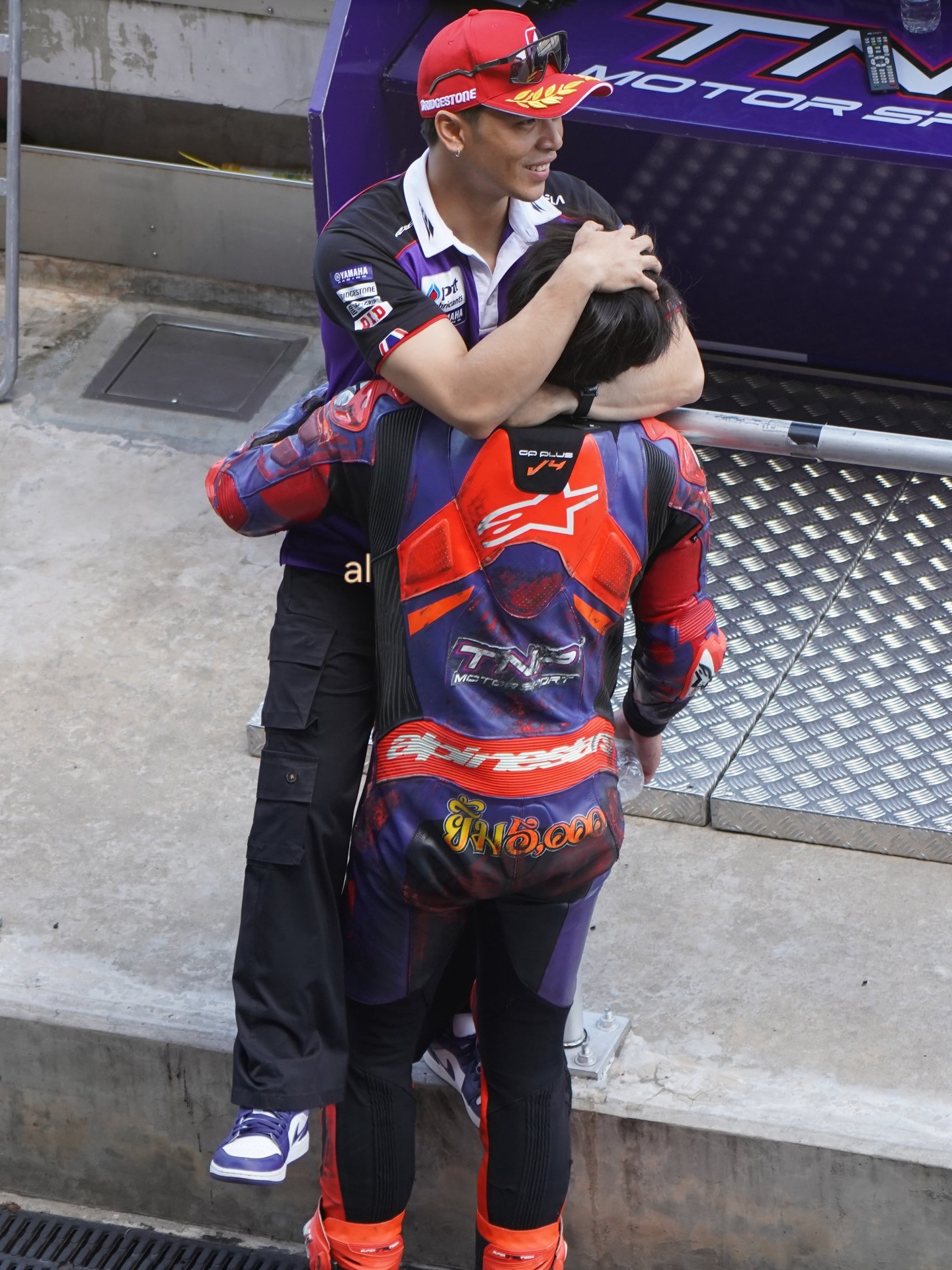 โอม - ภวัต จิตต์สว่างดี