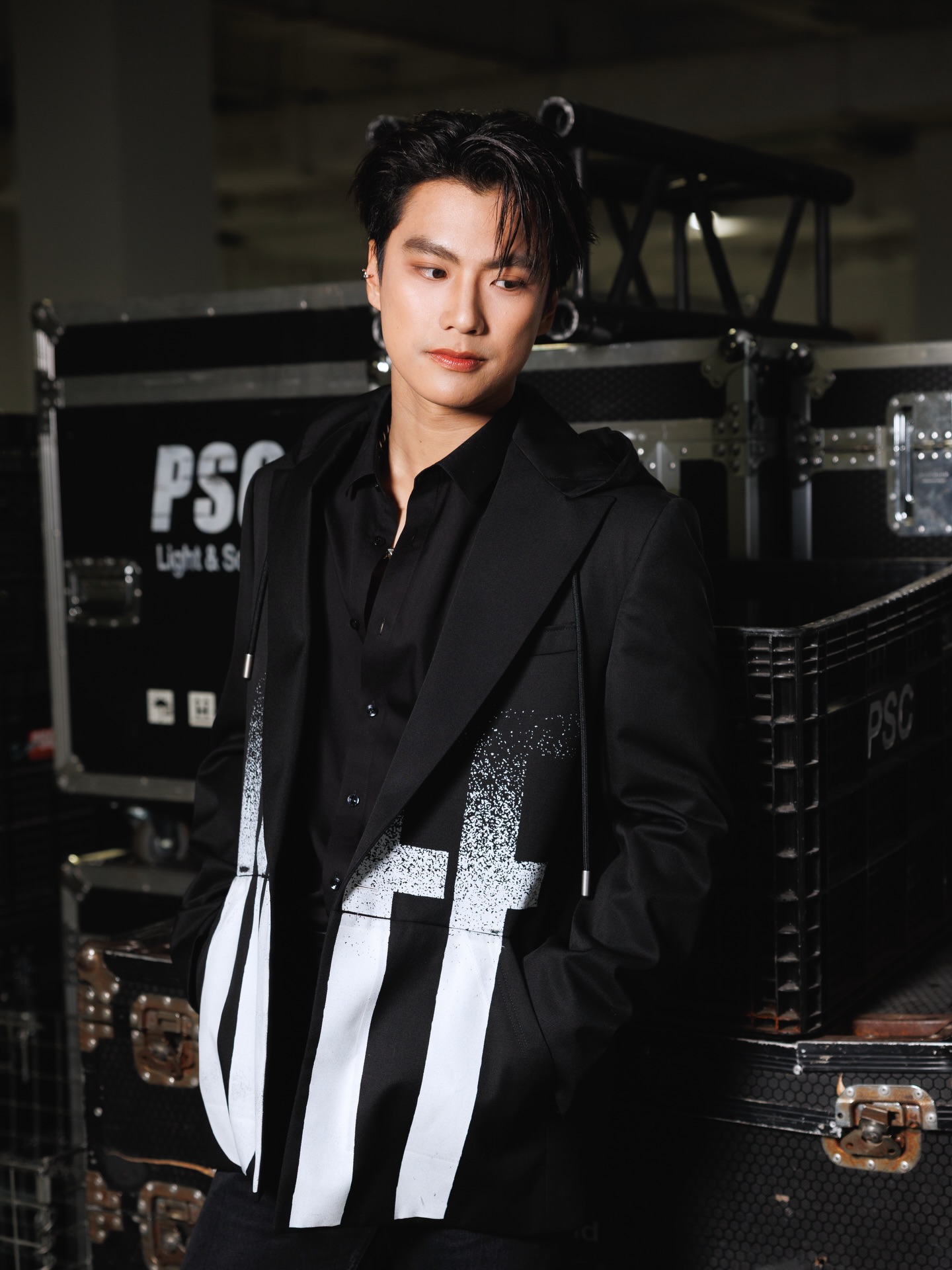 โอม - ภวัต จิตต์สว่างดี